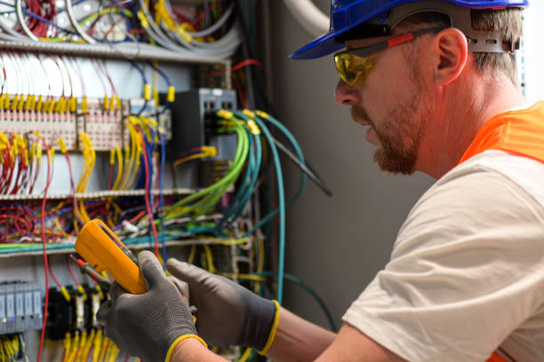 Best Local Electrician Companies  in Luxemburg, WI